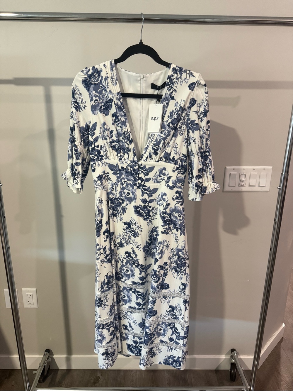 o.p.t. Blue Floral V-Neck Midi Dress with Puff Sleeves